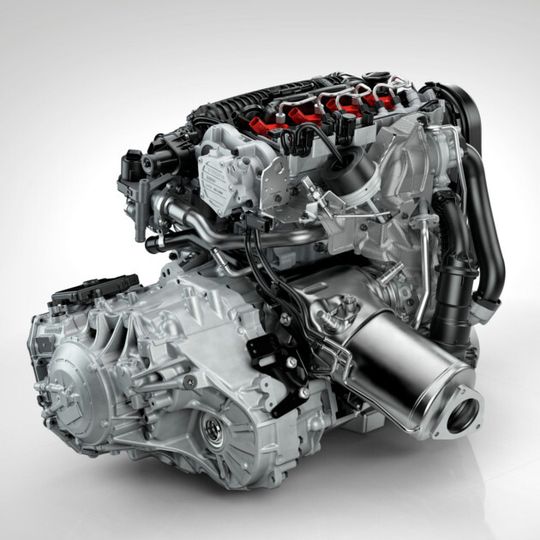 Der abgebildete Drive-E-Dieselmotor ist eines der neuen Volvo-Aggregate, die ab Oktober bei den Händlern bestellbar sind. Der abgebildete Drive-E-Dieselmotor ist eines der neuen Volvo-Aggregate, die ab Oktober bei den Händlern bestellbar sind.