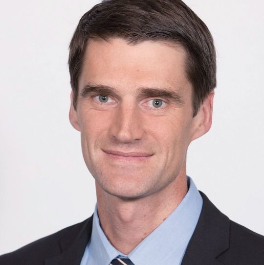 Martin Stange: „Unternehmen, die Finetrading in Anspruch nehmen möchten, sollten eine stabile Geschäftsbeziehung und ein regelmäßiges Bestellvolumen mit Siemens haben.“ Martin Stange: „Unternehmen, die Finetrading in Anspruch nehmen möchten, sollten eine stabile Geschäftsbeziehung und ein regelmäßiges Bestellvolumen mit Siemens haben.“