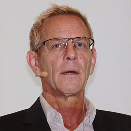 „Wir machen uns zu wenig Gedanken darüber: Wo hat der Markt als nächstes Spaß?“ sagt Bernd Jülicher, Leiter strategische Unternehmensentwicklung der C+C Oberflächen in Ottendorf-Okrilla. „Wir machen uns zu wenig Gedanken darüber: Wo hat der Markt als nächstes Spaß?“ sagt Bernd Jülicher, Leiter strategische Unternehmensentwicklung der C+C Oberflächen in Ottendorf-Okrilla.
