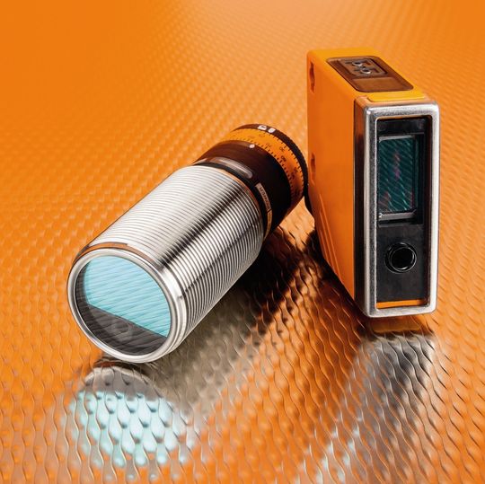 Die Photomischdetektoren der Serie PMD-Line bieten die Vorteile von Laserabstandssensoren zum Preis herkömmlicher optischer Näherungsschalter. Die Photomischdetektoren der Serie PMD-Line bieten die Vorteile von Laserabstandssensoren zum Preis herkömmlicher optischer Näherungsschalter.