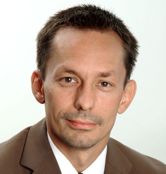 Frank »Quasi« Kwasnitza wird wieder Leiter der deutschen Fachhandelsorganisation und zudem stellvertretender Geschäftsführer. Frank »Quasi« Kwasnitza wird wieder Leiter der deutschen Fachhandelsorganisation und zudem stellvertretender Geschäftsführer.