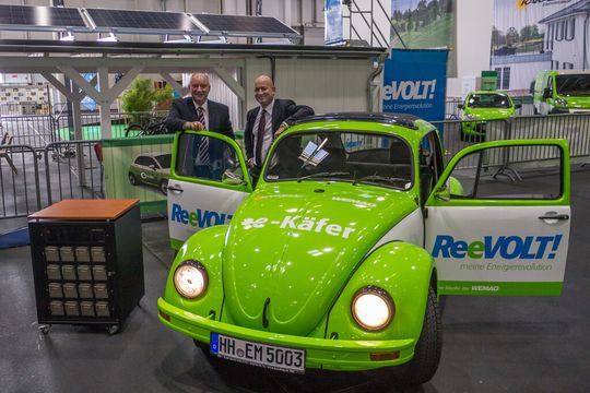 E-Cycling: Karabag und WEMAG elektrifizieren den VW-Käfer E-Cycling: Karabag und WEMAG elektrifizieren den VW-Käfer
