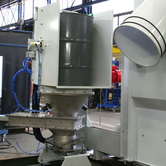 Die automatische Fassentleerung kann für Fässer und Octabins aller Arten und Größen verwendet werden.