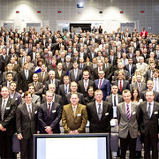 Preis für beste Qualität: 174 Opel-Lieferanten aus ganz Europa dürfen sich über den „Supplier Quality Excellence Award 2013“ freuen.