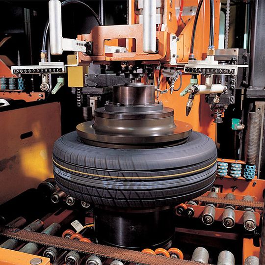 Hankook baut in Nordamerika ein neues Reifenwerk. Dessen jährliche Kapazität soll elf Millionen Reifen betragen. Hankook baut in Nordamerika ein neues Reifenwerk. Dessen jährliche Kapazität soll elf Millionen Reifen betragen.