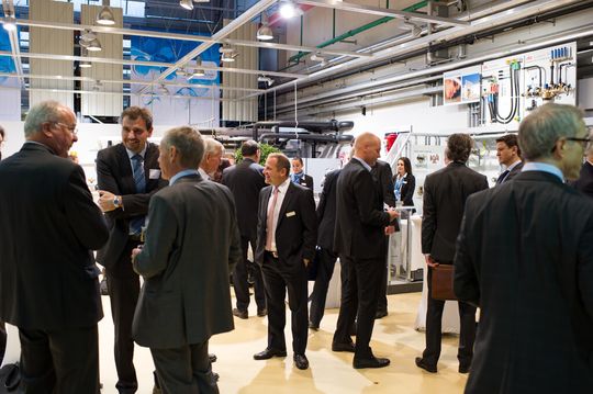 Der Technology Day der Georg Fischer AG bot neben fachlichen Informationen auch eine gute Gelegenheit für Gespräche. Der Technology Day der Georg Fischer AG bot neben fachlichen Informationen auch eine gute Gelegenheit für Gespräche.