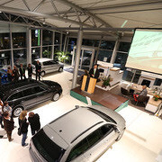 Das Skoda-Zentrum befindet sich auf dem Gelände des Hauptbetriebs des Gruppe in Wolfsburg. Das Skoda-Zentrum befindet sich auf dem Gelände des Hauptbetriebs des Gruppe in Wolfsburg.