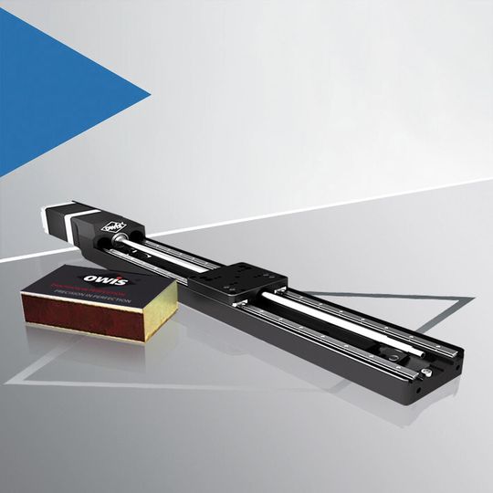 Der Positioniertisch LPTM 30 ist mit den äußerst geringen Baumaßen von 30 mm x 16 mm flacher und schmaler als eine Streichholzschachtel.