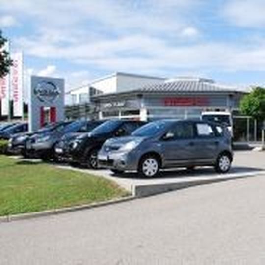 Das Autohaus Huber in Wasserburg hat den zweiten Platz des Service Award 2013 belegt. Das Autohaus Huber in Wasserburg hat den zweiten Platz des Service Award 2013 belegt.