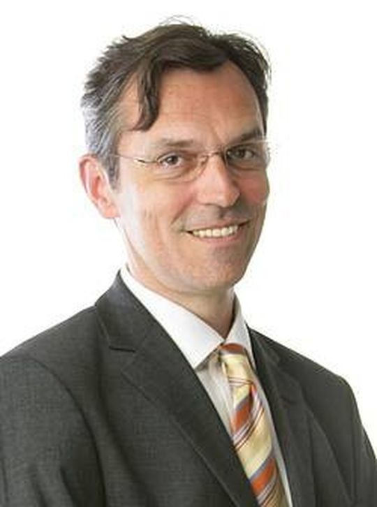 Jörg Stockhardt, von Consulting & More, ist seit 20 Jahren in der Betreuung der regularienkonformen Produktentwicklung, im Risiko- und Qualitätsmanagement und in der Konformitätsbewertung von In-vitro-Diagnostika und Medizinprodukten tätig. Jörg Stockhardt, von Consulting & More, ist seit 20 Jahren in der Betreuung der regularienkonformen Produktentwicklung, im Risiko- und Qualitätsmanagement und in der Konformitätsbewertung von In-vitro-Diagnostika und Medizinprodukten tätig.