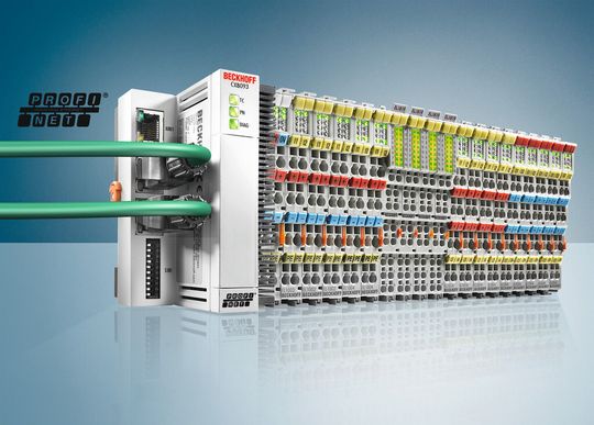 Der Embedded-PC CX8093 lässt sich quasi als 2-in-1-PROFINET-Device einsetzen. Der Embedded-PC CX8093 lässt sich quasi als 2-in-1-PROFINET-Device einsetzen.