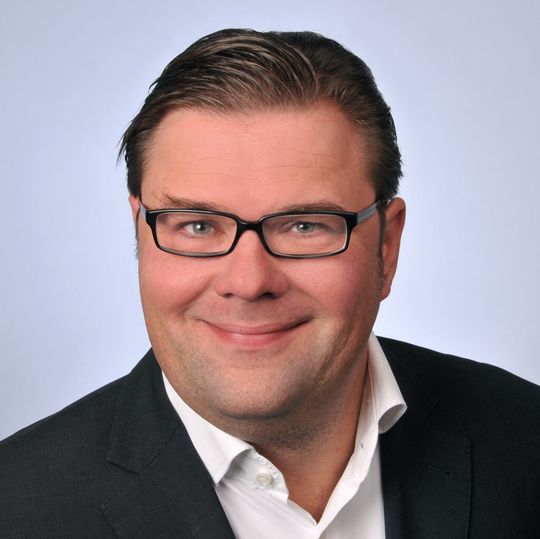 Dirk Walla, Vorstand bei Comulus