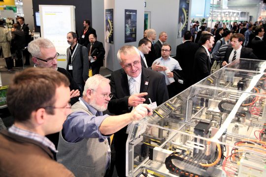 Geballte Kompetenz auf 110 000 Quadratmetern: Das ist die SPS IPC Drives. Geballte Kompetenz auf 110 000 Quadratmetern: Das ist die SPS IPC Drives.