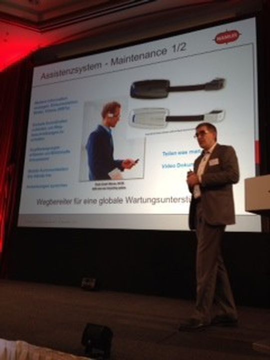 Thorsten Pötter von Bayer Technology Services bei seinem Vortrag „Enabling Industrie 4.0 - Chancen und Nutzen für die Prozessindustrie“. Thorsten Pötter von Bayer Technology Services bei seinem Vortrag „Enabling Industrie 4.0 - Chancen und Nutzen für die Prozessindustrie“.