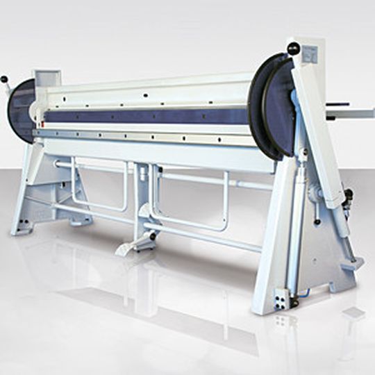 Die aktuelle Abkantbank AK von Hans Schröder Maschinenbau. Die aktuelle Abkantbank AK von Hans Schröder Maschinenbau.