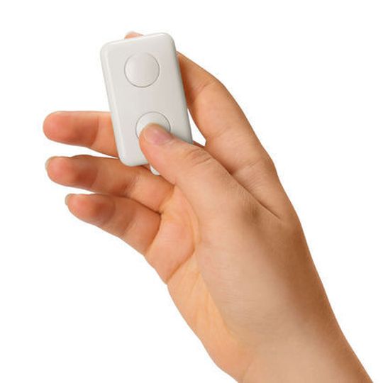 Prototyp einer Fernbedienung, 3D-gedruckt mit Digital ABS2, Farbe elfenbein.