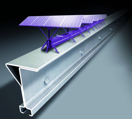 Ein mit Tox-gefügtes Stahlblechprofil von Welser Profile für Unterkonstruktionen von Solarsystemen und Photovoltaikanlagen. Ein mit Tox-gefügtes Stahlblechprofil von Welser Profile für Unterkonstruktionen von Solarsystemen und Photovoltaikanlagen.