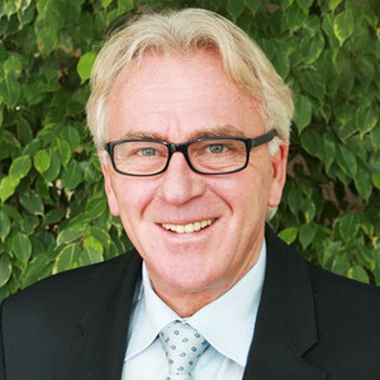 Wilfried Plath übernimmt weitere Aufgaben für die MCE-Bank. Wilfried Plath übernimmt weitere Aufgaben für die MCE-Bank.