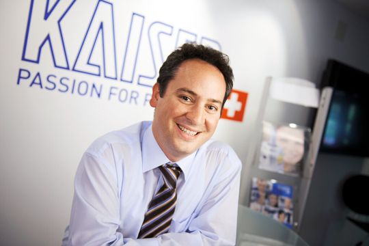 «Wir stellen alles selber her, fast alles.» Gennaro Teta (Vice President) Kaiser Präzisionswerkzeuge AG «Wir stellen alles selber her, fast alles.» Gennaro Teta (Vice President) Kaiser Präzisionswerkzeuge AG