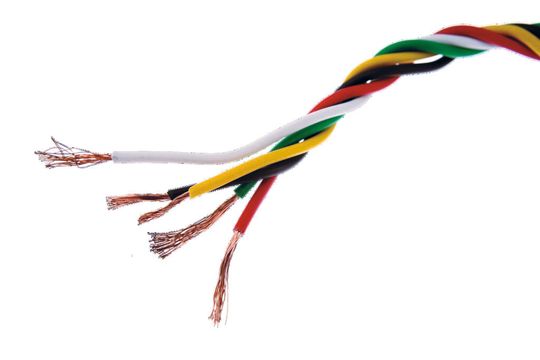 Anschlusstechniken: Viele Steckverbinderhersteller richten ihr Augenmerk auf einfache Handhabung, werkzeuglose Konfektion und umfangreiche Schulungsmaßnahmen bei ihren Produkten Anschlusstechniken: Viele Steckverbinderhersteller richten ihr Augenmerk auf einfache Handhabung, werkzeuglose Konfektion und umfangreiche Schulungsmaßnahmen bei ihren Produkten