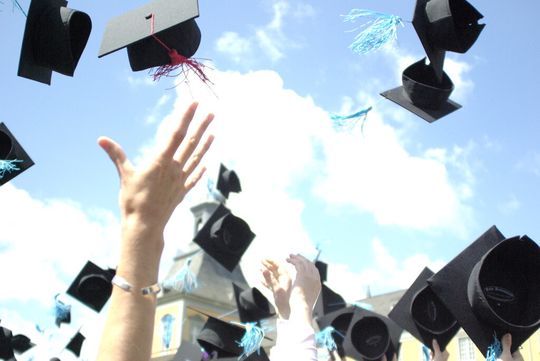 Der erste Schritt zum Hochschulabschluss: die Zahl der Studienanfänger steigt Der erste Schritt zum Hochschulabschluss: die Zahl der Studienanfänger steigt