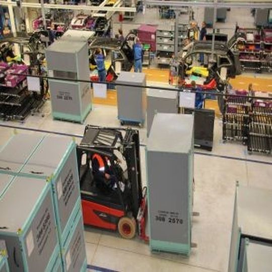 Im Test: Linde-Stapler werden bei BMW in Leipzig mit Wasserstoff betankt und sollen Kosten sparen. Im Test: Linde-Stapler werden bei BMW in Leipzig mit Wasserstoff betankt und sollen Kosten sparen.