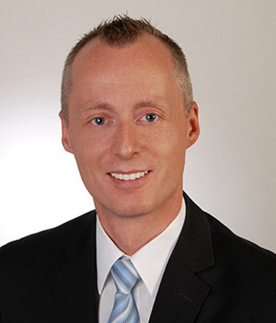 Roger Rohrer ist neuer Sales & Marketing Manager bei Festo AG, Schweiz. Roger Rohrer ist neuer Sales & Marketing Manager bei Festo AG, Schweiz.