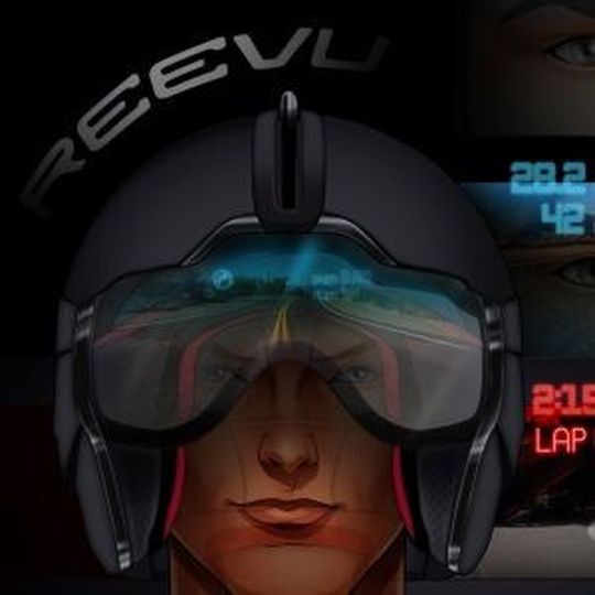 Die britische Helm-Marke Reevu kümmert sich intensiv um moderne Technologien. Die britische Helm-Marke Reevu kümmert sich intensiv um moderne Technologien.