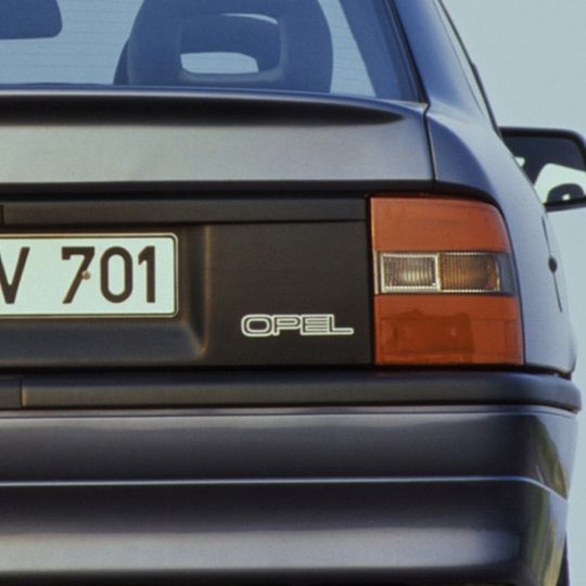 Vom Vectra A fertigte Opel über 2,5 Mio. Einheiten. Vom Vectra A fertigte Opel über 2,5 Mio. Einheiten.