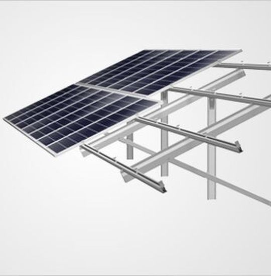 Freiland-Montagesystem Sigma I XL für Photovoltaik-Anlagen. Freiland-Montagesystem Sigma I XL für Photovoltaik-Anlagen.