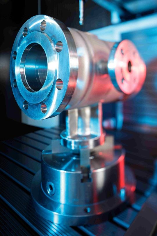 Bei der VETEC Ventiltechnik GmbH werden unterschiedlichste Ventilgehäuse aus schwer zerspanbaren Werkstoffen gefertigt. Bei der VETEC Ventiltechnik GmbH werden unterschiedlichste Ventilgehäuse aus schwer zerspanbaren Werkstoffen gefertigt.