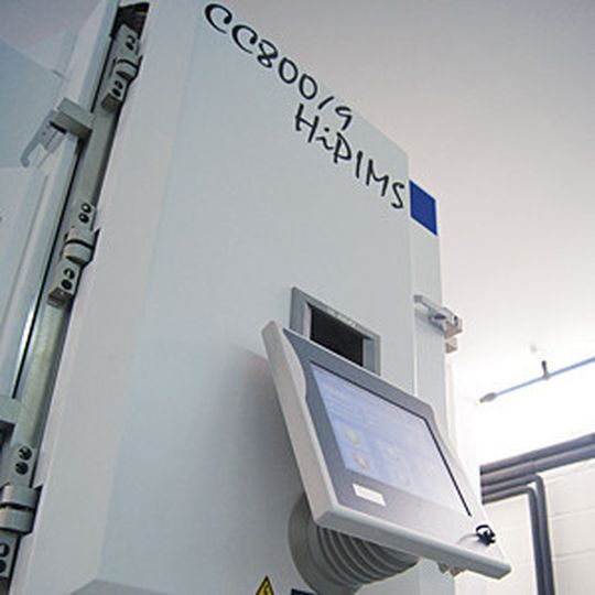 Cemecon hat eine CC800/9 Hipims bei Hardcoating Technologies Limited installiert.