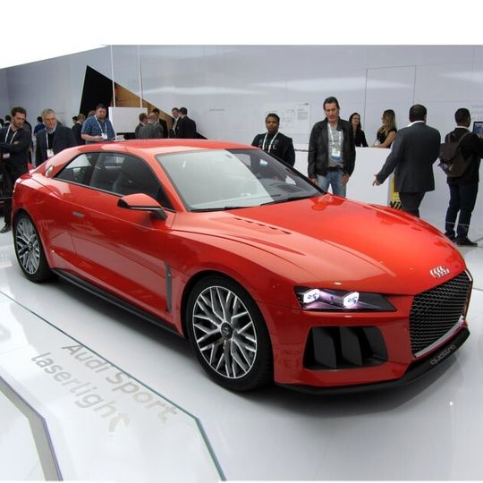 Audi Sport quattro laserlight concept: Das Coupé, das auf der CES sein Debüt gibt, hat alle aktuellen Innovationen von Audi an Bord: Laser-Fernlicht, Audi virtual cockpit, die nächste MMI-Generation, LTE-Hotspot und die Anbindung von Android Devices bis hin zum Audi Smart Display. Audi Sport quattro laserlight concept: Das Coupé, das auf der CES sein Debüt gibt, hat alle aktuellen Innovationen von Audi an Bord: Laser-Fernlicht, Audi virtual cockpit, die nächste MMI-Generation, LTE-Hotspot und die Anbindung von Android Devices bis hin zum Audi Smart Display.
