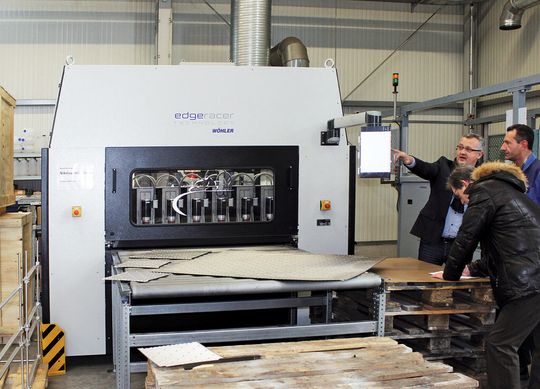 Der Edgeracer ER 1500 E hat der Rott Sarstedt Zerspanung GmbH den Einstieg in das Entgraten ermöglicht. Der Edgeracer ER 1500 E hat der Rott Sarstedt Zerspanung GmbH den Einstieg in das Entgraten ermöglicht.