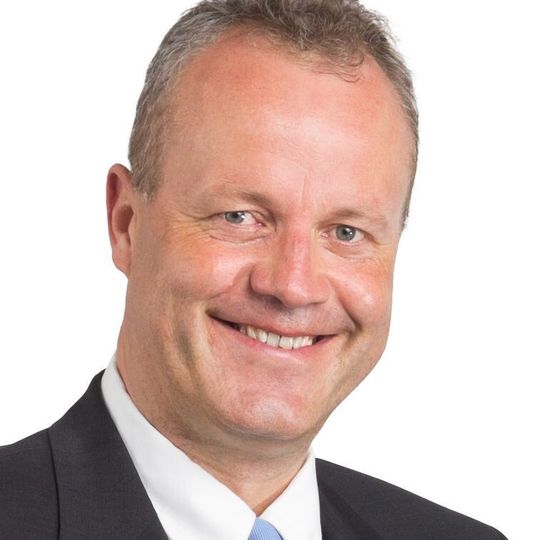 Vorstandsvorsitzender Dr. Arne Brüsch übernimmt Zuständigkeit für die komplette Marktseite bei Datron. Vorstandsvorsitzender Dr. Arne Brüsch übernimmt Zuständigkeit für die komplette Marktseite bei Datron.