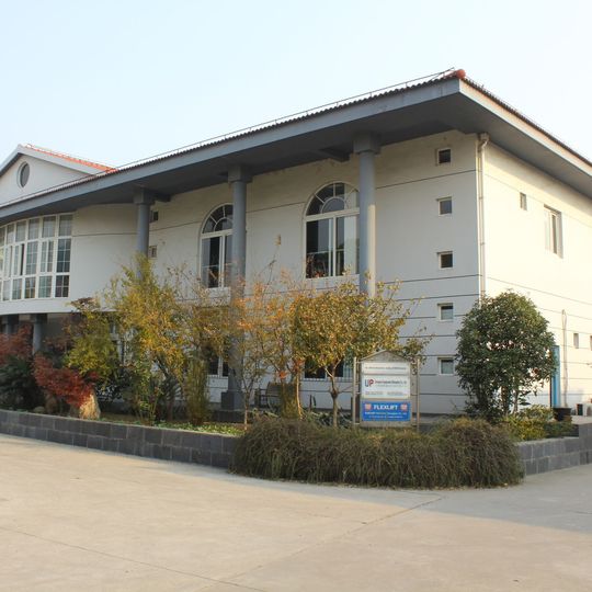 Hat kürzlich ein Tochterunternehmen in China gegründet: der Bielefelder Hubtischhersteller Flexlift. Hat kürzlich ein Tochterunternehmen in China gegründet: der Bielefelder Hubtischhersteller Flexlift.