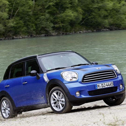 BMW will weiter von Magna Fahrzeuge fertigen lassen. Derzeit sind es Produkte der Marke Mini, wie der erfolgreiche Countryman. BMW will weiter von Magna Fahrzeuge fertigen lassen. Derzeit sind es Produkte der Marke Mini, wie der erfolgreiche Countryman.