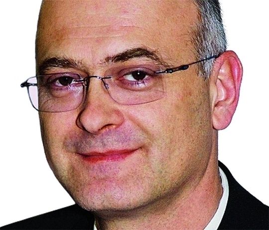 Richard Clemens, Geschäftsführer des VDMA-Fachverbandes Nahrungsmittelmaschinen und Verpackungsmaschinen: „Der Fokus ist und bleibt auf Technologieführerschaft als einer der wichtigsten Erfolgsfaktoren im deutschen Verpackungsmaschinenbau, ergänzt durch eine Vielzahl produktbezogener Dienstleistungen.“ Richard Clemens, Geschäftsführer des VDMA-Fachverbandes Nahrungsmittelmaschinen und Verpackungsmaschinen: „Der Fokus ist und bleibt auf Technologieführerschaft als einer der wichtigsten Erfolgsfaktoren im deutschen Verpackungsmaschinenbau, ergänzt durch eine Vielzahl produktbezogener Dienstleistungen.“