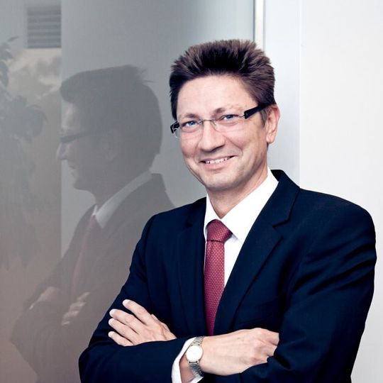 Dipl. Ing. Karl M. Radlmayr, Vice President Technology & Innovation, Metal Forming Division, Voestalpine. Dipl. Ing. Karl M. Radlmayr, Vice President Technology & Innovation, Metal Forming Division, Voestalpine.