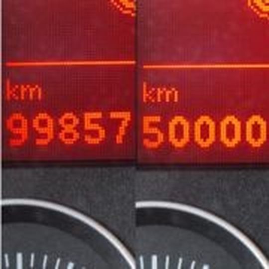 Vorher – nachher: Tachomanipulation geht heute per OBD in Sekunden. Vorher – nachher: Tachomanipulation geht heute per OBD in Sekunden.