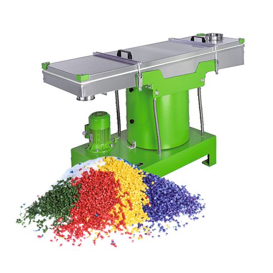 The Fuchs Siftomat plansifter separates granules with a high precision. The Fuchs Siftomat plansifter separates granules with a high precision.