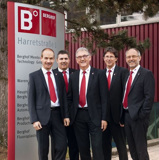 Die Geschäftsführer bei Berghof: Bernd Kapp, Oliver Walter, Nikolaus Rombach, Dr. Dieter Gutwerk, Franz Ott (v.l., nicht auf dem Foto Eric Wildeboer) Die Geschäftsführer bei Berghof: Bernd Kapp, Oliver Walter, Nikolaus Rombach, Dr. Dieter Gutwerk, Franz Ott (v.l., nicht auf dem Foto Eric Wildeboer)