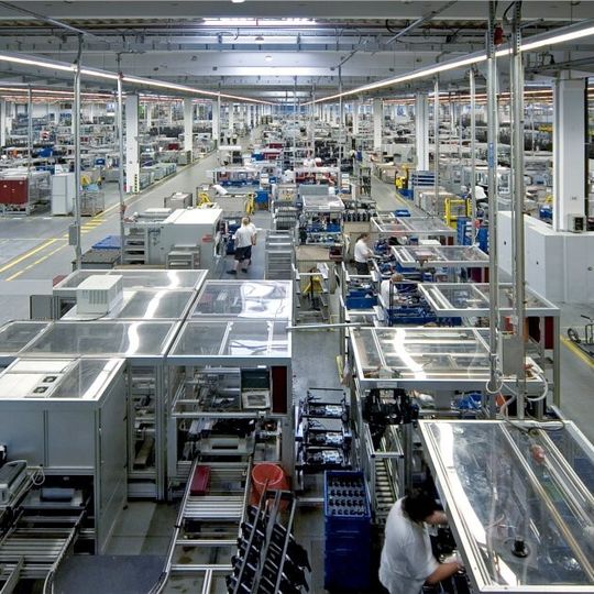 Brose in Ostrava (Tschechien) erhielt für 2013 zwei Qualitätsauszeichnungen: den „Q1 Award“ von Ford für die Schließsystemfertigung und den „Quality Through Excellence Award“ von Volvo für die Sitzsystemproduktion. Brose in Ostrava (Tschechien) erhielt für 2013 zwei Qualitätsauszeichnungen: den „Q1 Award“ von Ford für die Schließsystemfertigung und den „Quality Through Excellence Award“ von Volvo für die Sitzsystemproduktion.