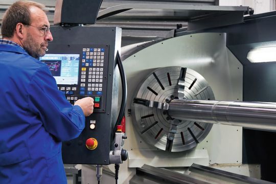 Die Mitgliederfirmen von Swissmechanic beurteilen die Aussichten für 2014 etwas positiver. Die Mitgliederfirmen von Swissmechanic beurteilen die Aussichten für 2014 etwas positiver.