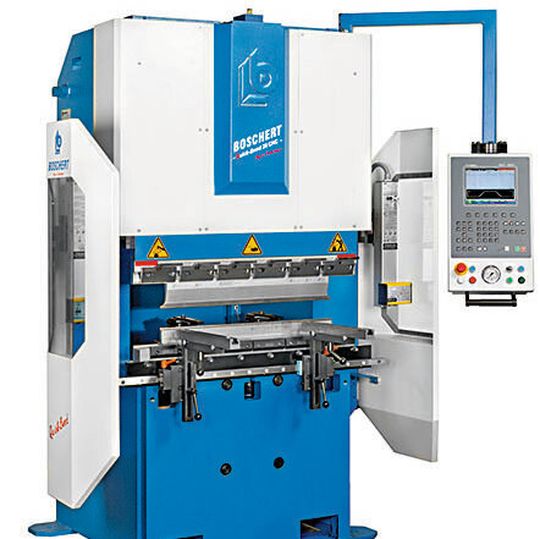 Die Quick-Bend-Abkantpresse von Boschert in Komplettausrüstung für den sofortigen Einsatz in Werkstatt und Teileproduktion. Die Quick-Bend-Abkantpresse von Boschert in Komplettausrüstung für den sofortigen Einsatz in Werkstatt und Teileproduktion.