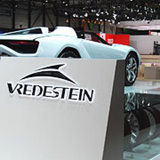 Der Reifenhersteller Vredestein drängt in die Erstausrüstung von Premiumfahrzeugen. Der Reifenhersteller Vredestein drängt in die Erstausrüstung von Premiumfahrzeugen.