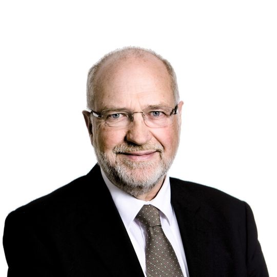 Personalisierte Medizin wird in Zukunft großen Einfluss auf die pharmazeutischen Produktionsprozesse haben, meint Gert Moelgaard in seiner aktuellen Analyse. Personalisierte Medizin wird in Zukunft großen Einfluss auf die pharmazeutischen Produktionsprozesse haben, meint Gert Moelgaard in seiner aktuellen Analyse.