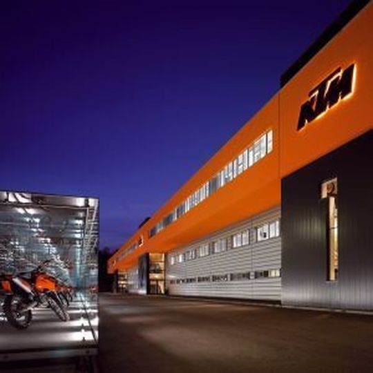In Mattighofen sollen in Bälde über 100.000 Motorräder vom Band laufen. In Mattighofen sollen in Bälde über 100.000 Motorräder vom Band laufen.