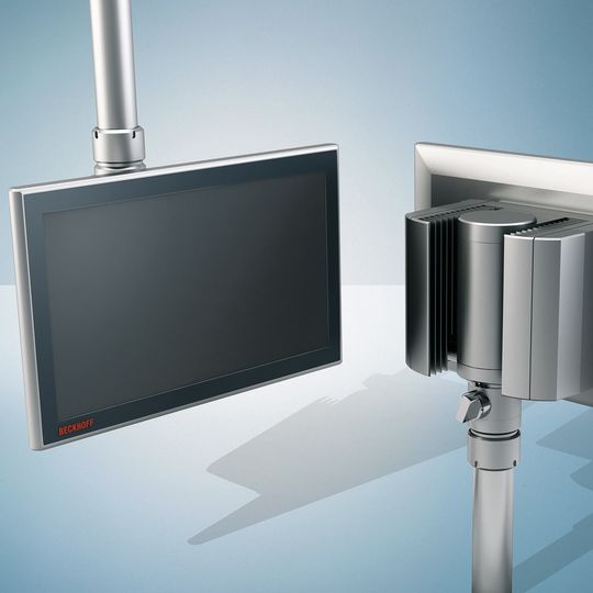 Die für die Tragarmmontage konzipierte Panel-PC-Reihe CP32xx bringt Multitouch und hohe Rechenleistung auf kompakte Weise ins Feld. Die für die Tragarmmontage konzipierte Panel-PC-Reihe CP32xx bringt Multitouch und hohe Rechenleistung auf kompakte Weise ins Feld.