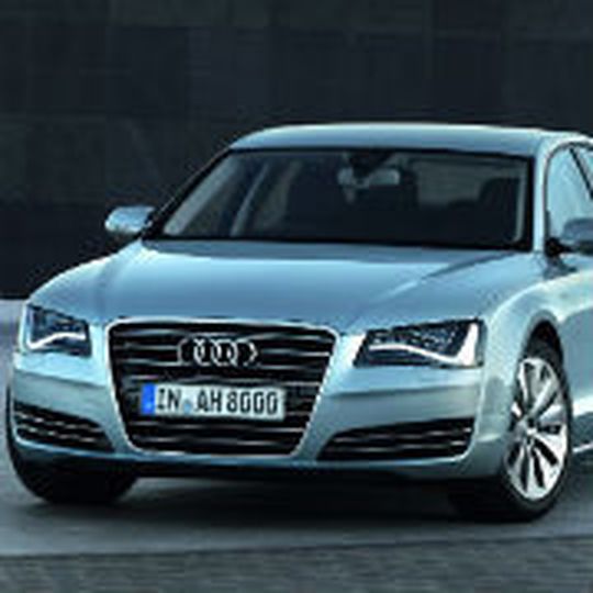 Oberklasse-Fahrzeuge wie der Audi A8 sind in Süddeutschland teurer.